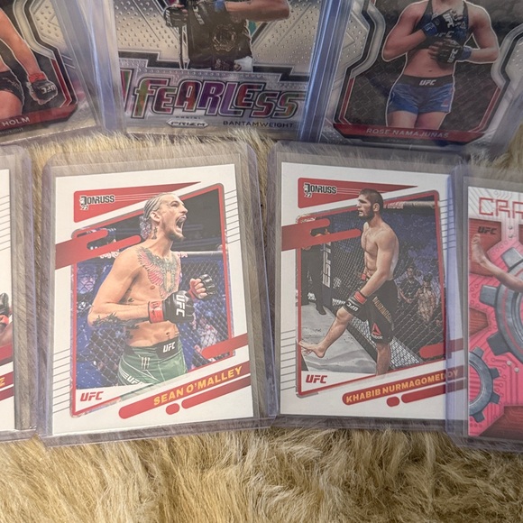 UFC Trading Card Collection - Picture 4 of 4